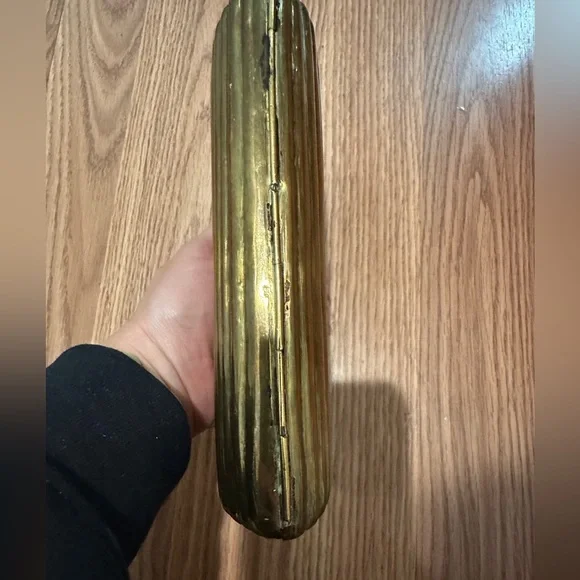 Vintage brass/ gold clutch and/or crossbody - Picture 6 of 14